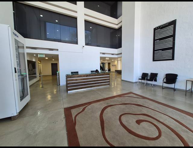 217M² OFFICE TO LET IN RIVONIA